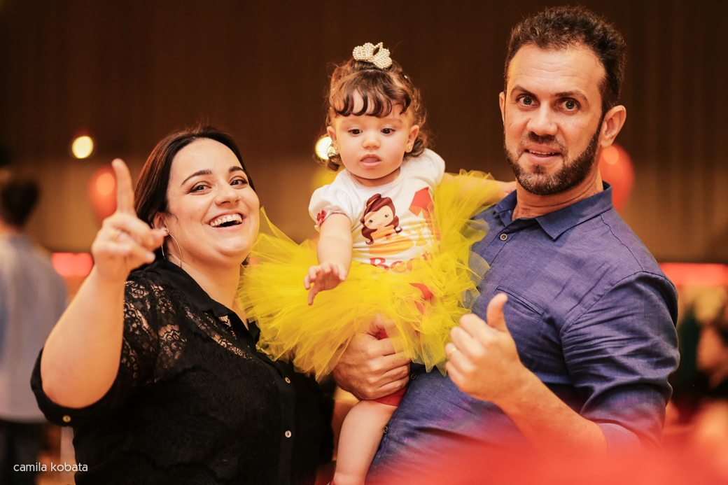 Planeta Kids aniversário 1 ano parabéns Beatriz Kids A Bela e a fera Camila Kobata