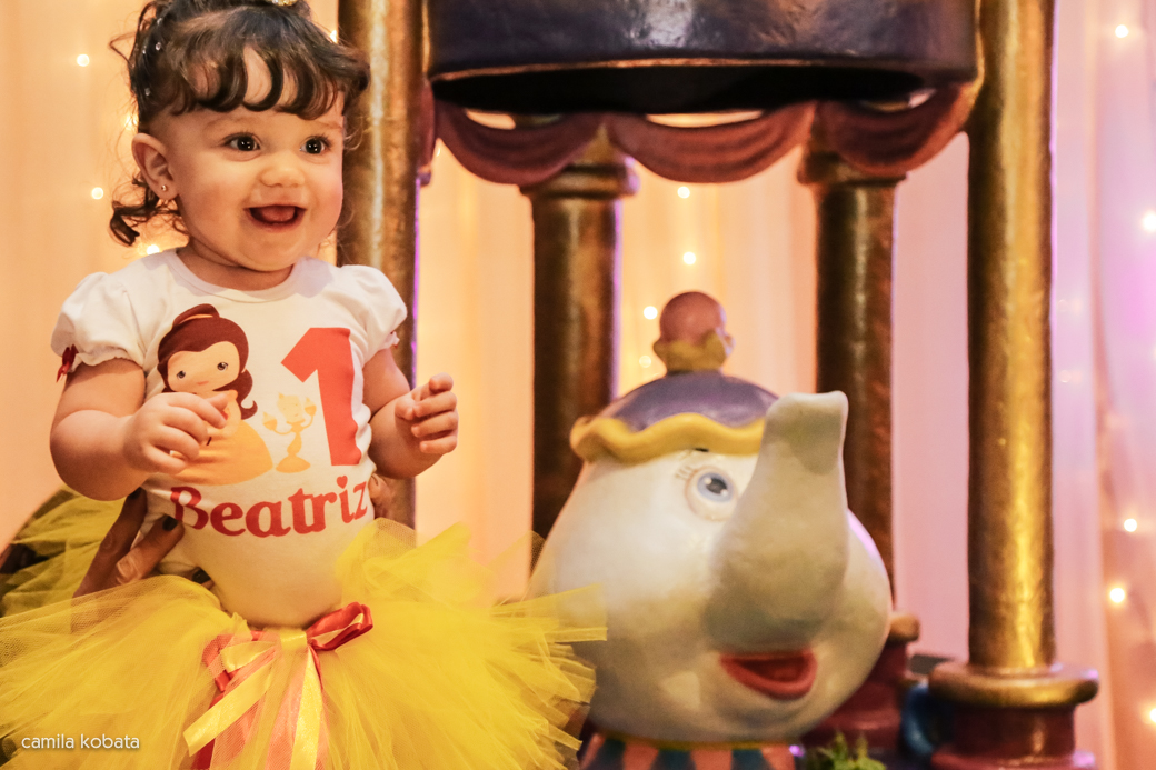 Planeta Kids aniversário 1 ano parabéns Beatriz Kids A Bela e a fera Camila Kobata