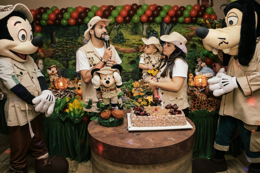 Buffet By Kids Infantil Aniversário Julinho Comunidade da graça Mickey Pateta