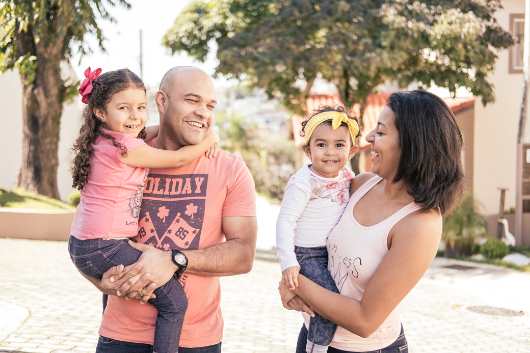 ensaio cotidiano familia mara vinicius sofia olivia comunidade da Graça