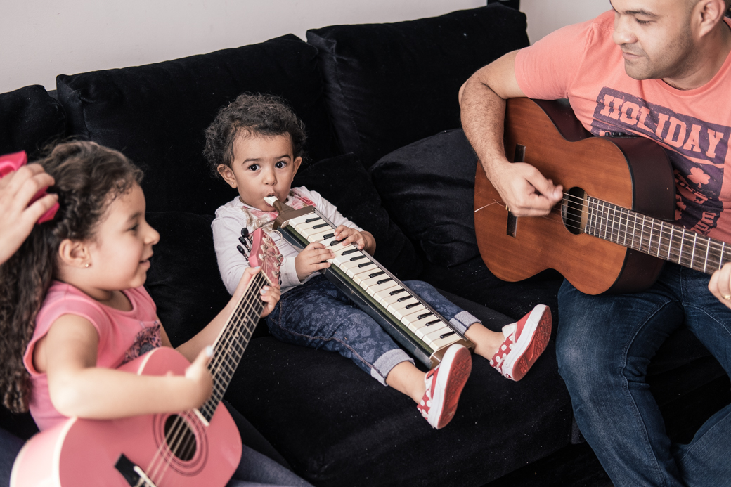 ensaio cotidiano familia mara vinicius sofia olivia comunidade da Graça