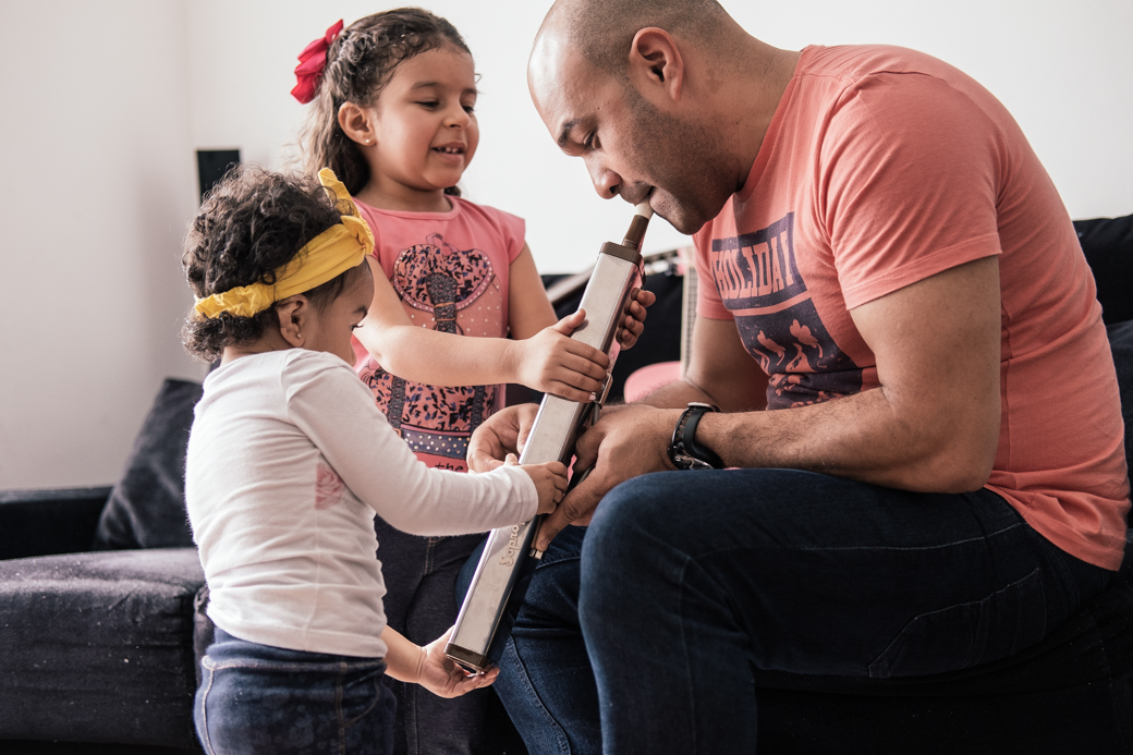 ensaio cotidiano familia mara vinicius sofia olivia comunidade da Graça