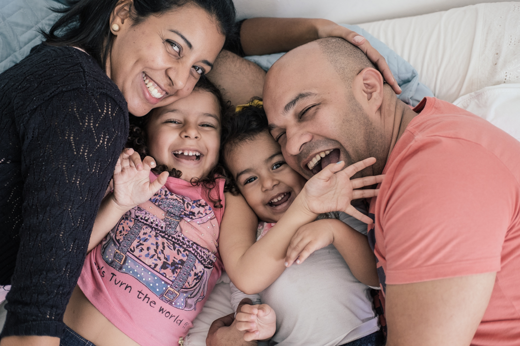 ensaio cotidiano familia mara vinicius sofia olivia comunidade da Graça