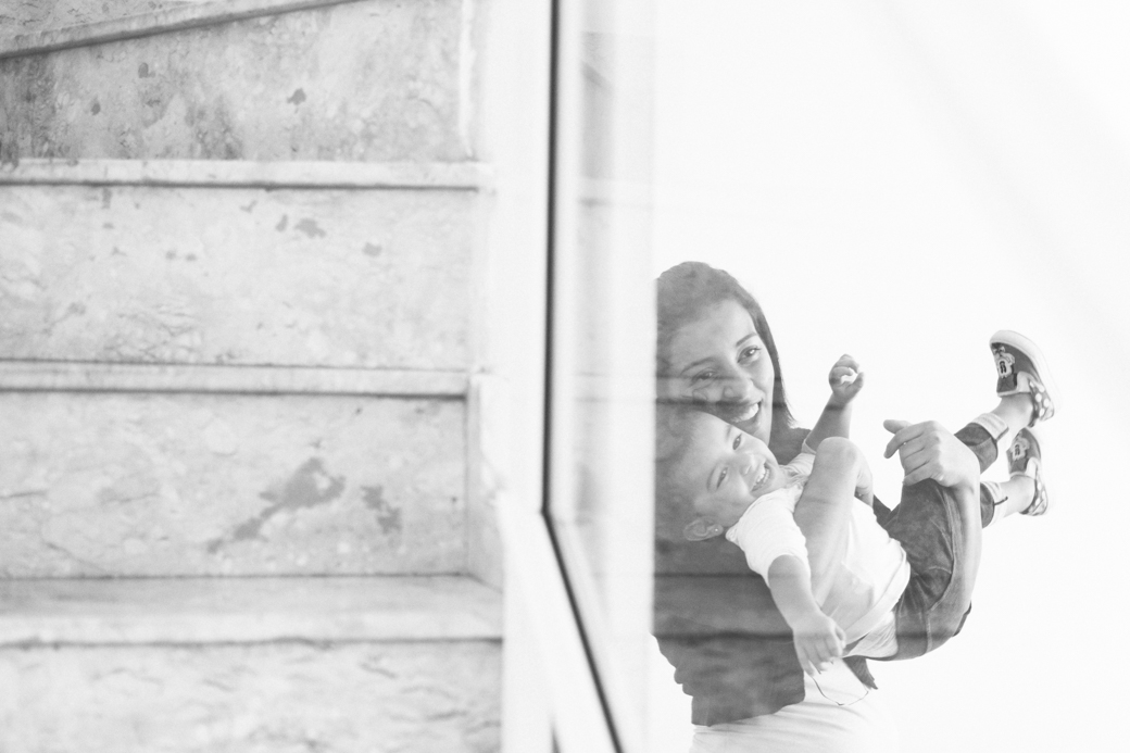 ensaio cotidiano familia mara vinicius sofia olivia comunidade da Graça