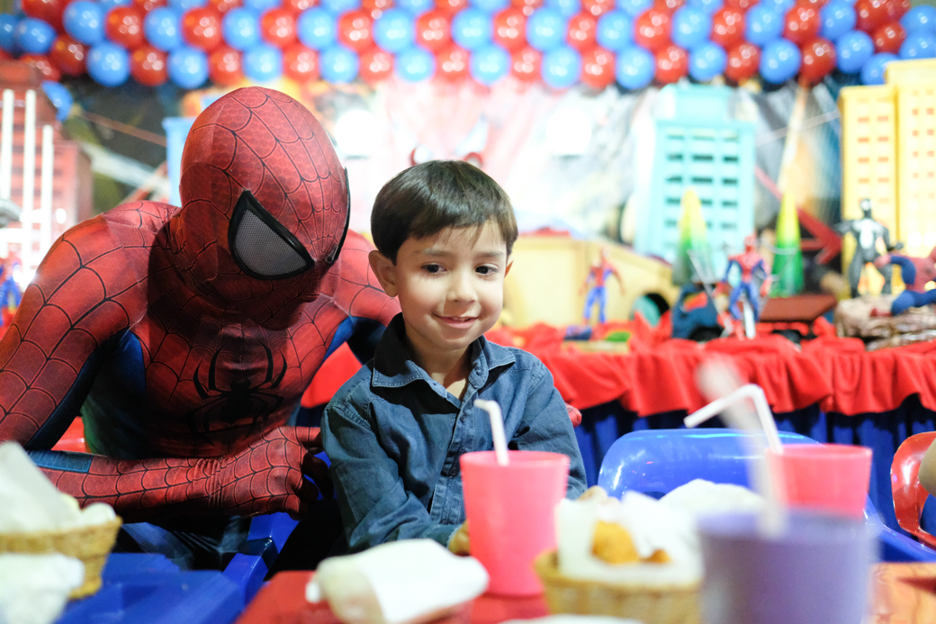 aniversario infantil fotografia camilakobata Planeta Kids Miguel 4 anos homem aranha