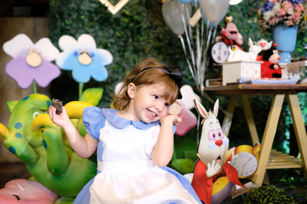 aniversario infantil alice julia espaco zoe Alice no país das maravilhas