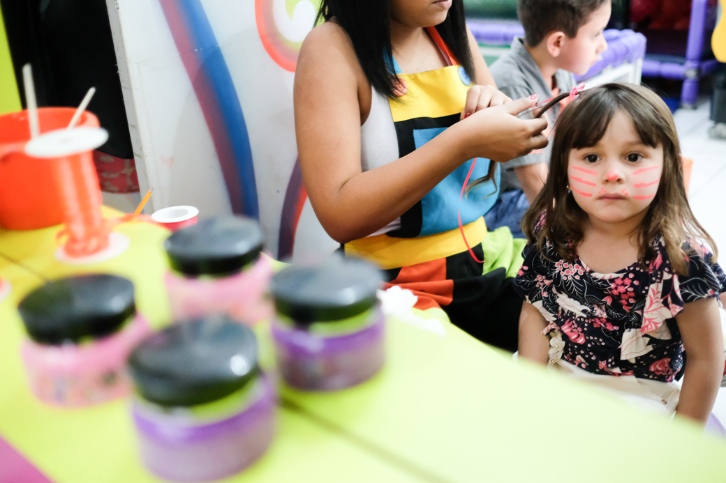 aniversário 1 ano Paolla Buffet Pirueta tema galinha pintadinha