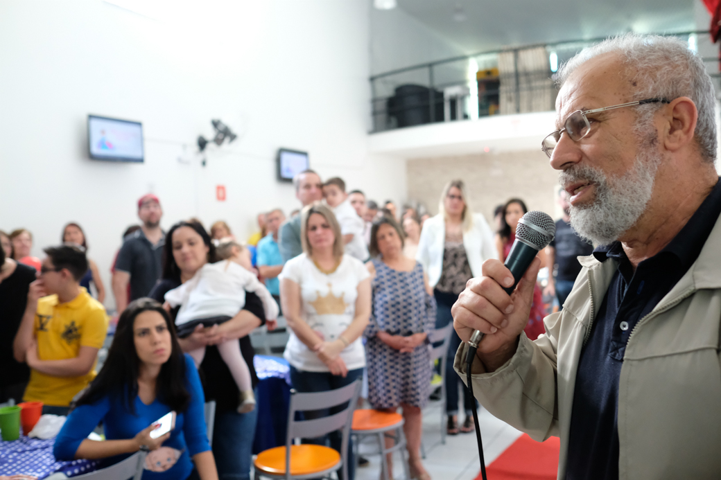 aniversário 1 ano Paolla Buffet Pirueta tema galinha pintadinha