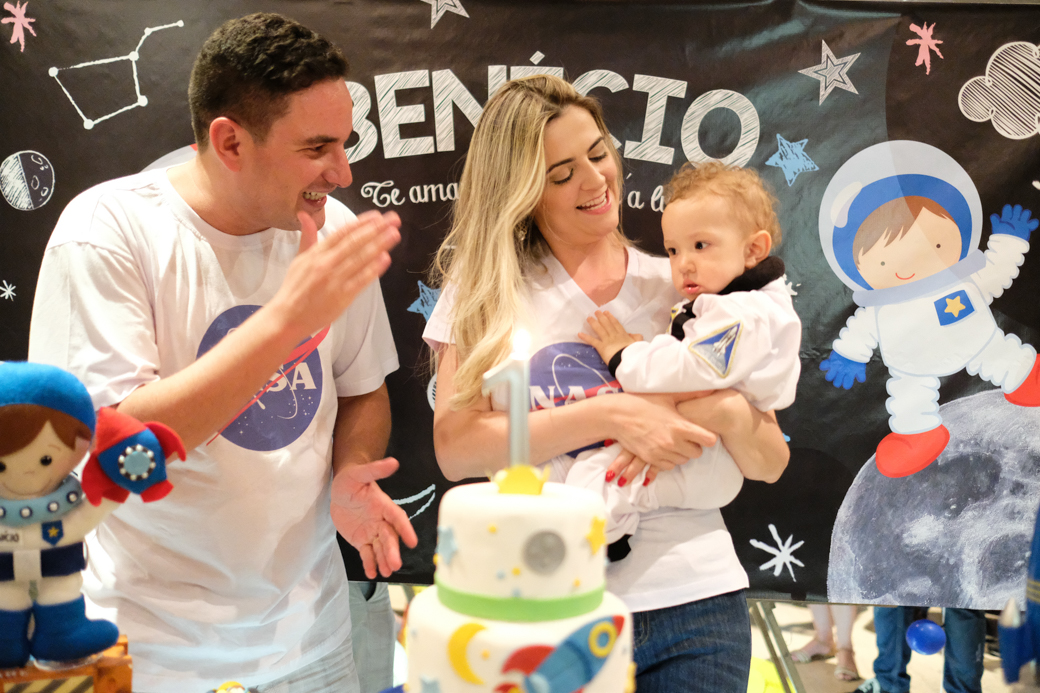 Aniversário 1 ano Benicio camila kobata festa nasa