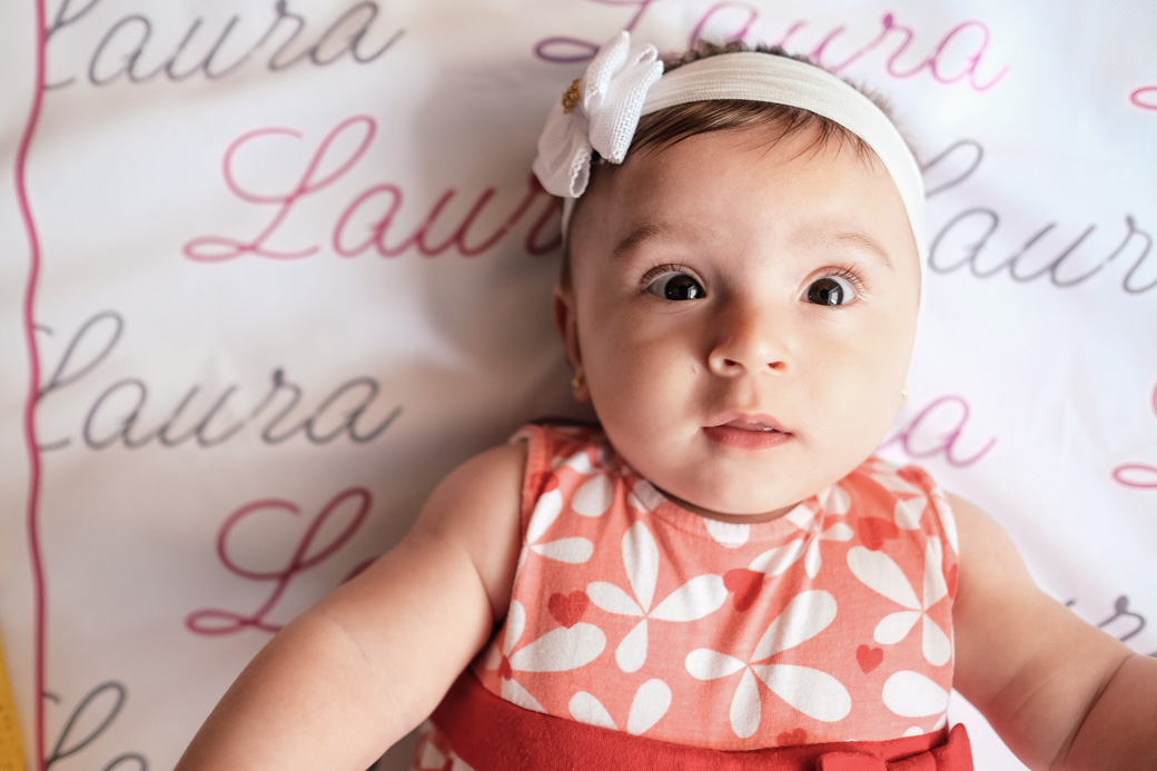 sexto mes Laura camilakobata ensaio infantil acompanhamento