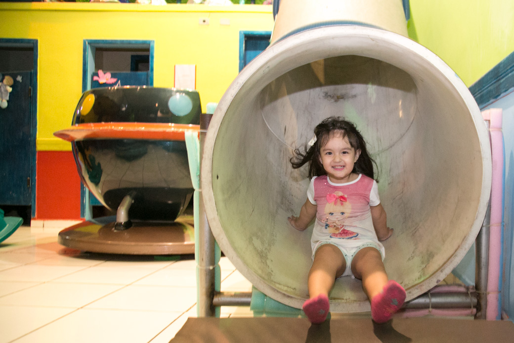 Fotografia infantil aniversário Guarulhos Camila Kobata Luiza 3 anos Frozen Buffet strick Nick