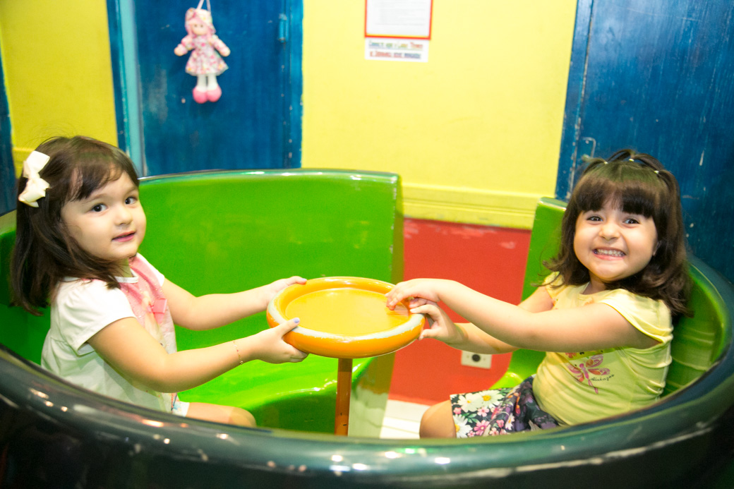 Fotografia infantil aniversário Guarulhos Camila Kobata Luiza 3 anos Frozen Buffet strick Nick