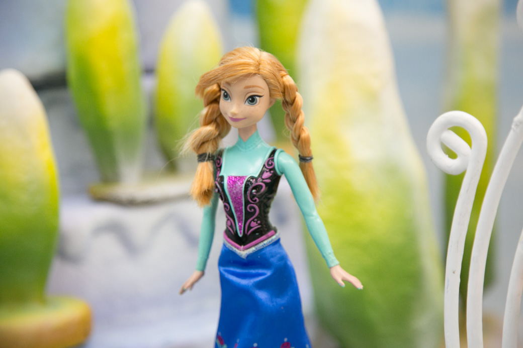 Fotografia infantil aniversário Guarulhos Camila Kobata Luiza 3 anos Frozen Buffet strick Nick