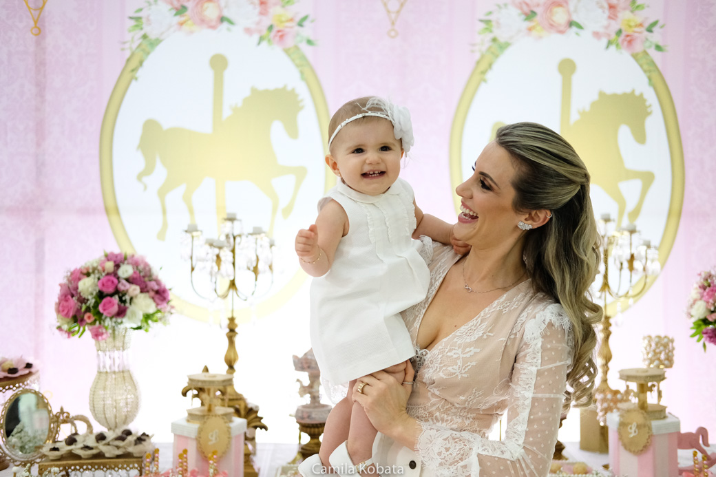 aniversario 1 ano Laura Buffet Mediterrâneo guarulhos camilakobata fotografia infantil kids Carrosel