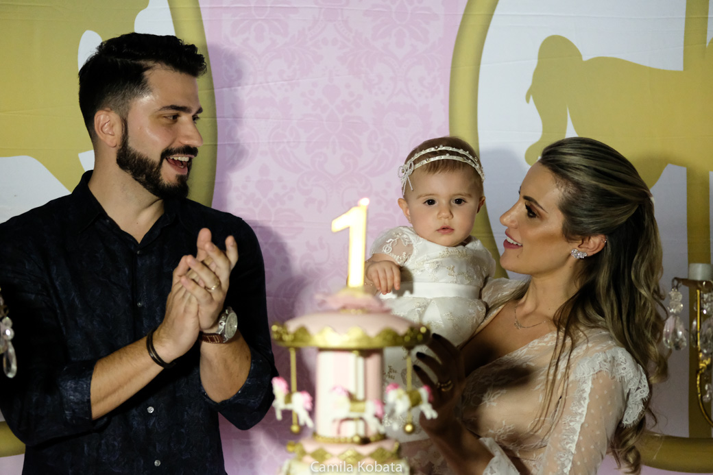 aniversario 1 ano Laura Buffet Mediterrâneo guarulhos camilakobata fotografia infantil kids Carrosel