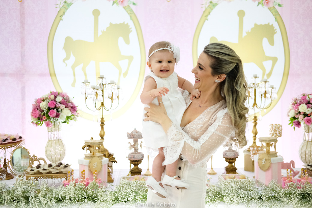 aniversario 1 ano Laura Buffet Mediterrâneo guarulhos camilakobata fotografia infantil kids Carrosel