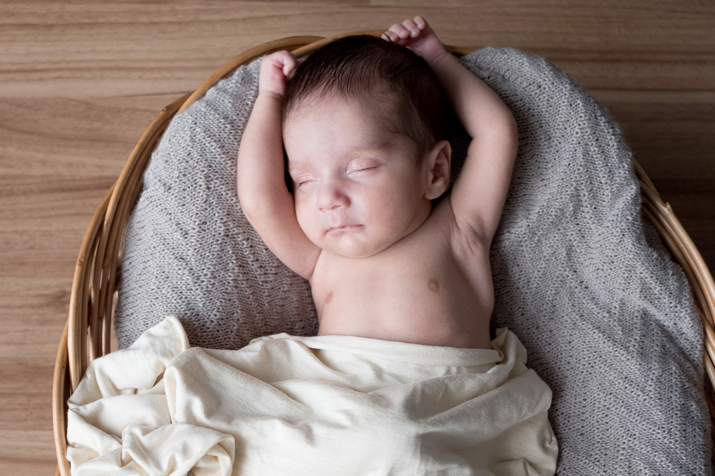newboen giovanna e lucca recem nascido fotograifa de camila kobata