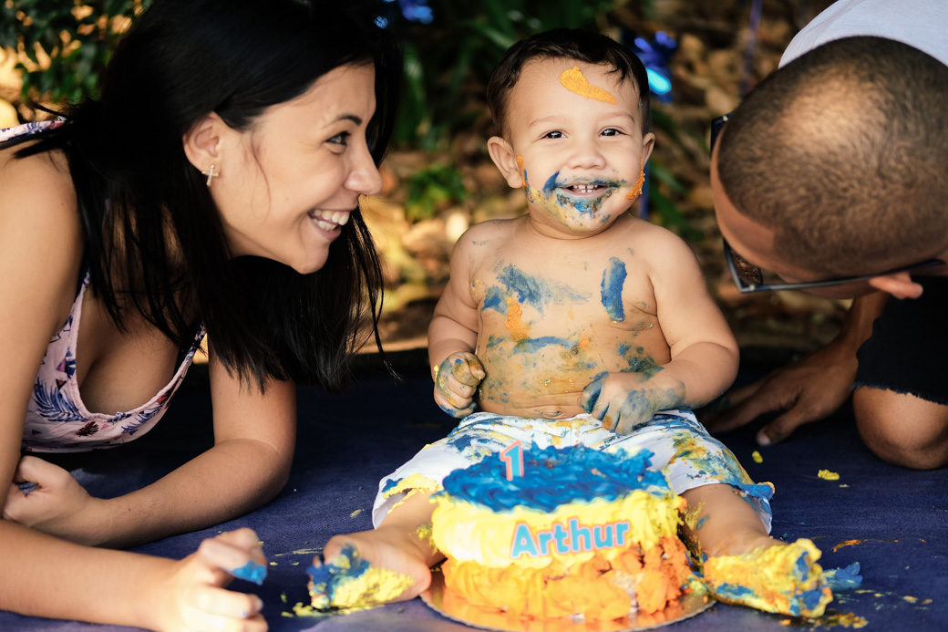smash the cake ensaio cotidiano museu ipiranga Arthur fotografia infantil Camila Kobata