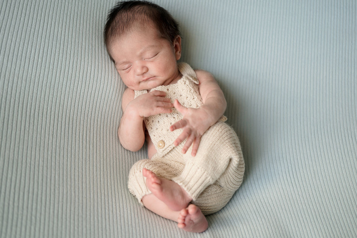 Newborn Benjamim fotografia infantil criança Guarulhos são paulo camila kobata camilakobata