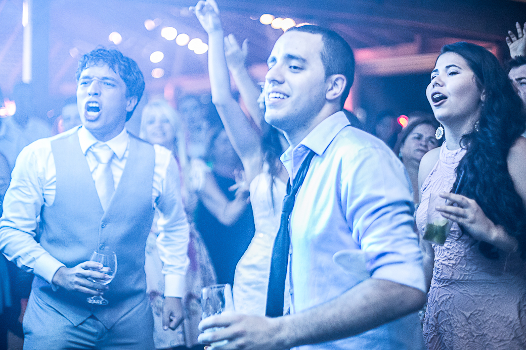 Casamento praia wedding CamilaKobata camila kobata doispontonove dois ponto nove