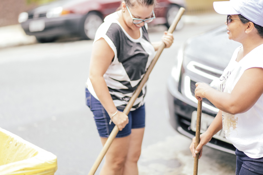 Trilhas Pedro Borel Comunidade da Graça Projeto MAG CamilaKobata Camila Kobata fotografia Guarulhos Carnaval Samuel Mendonça Limpeza
