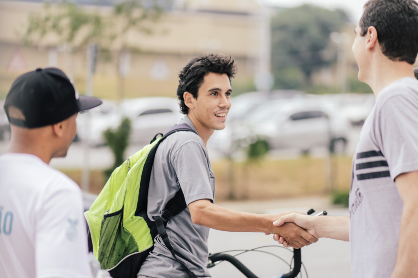 Trilhas Pedro Borel Comunidade da Graça Projeto MAG CamilaKobata Camila Kobata fotografia Guarulhos Carnaval Samuel Mendonça Limpeza