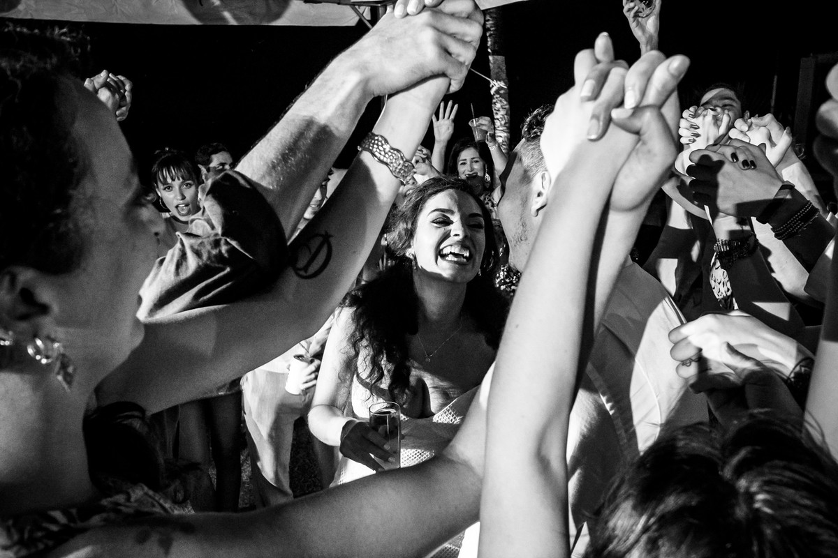 mãos, dança e bagunça