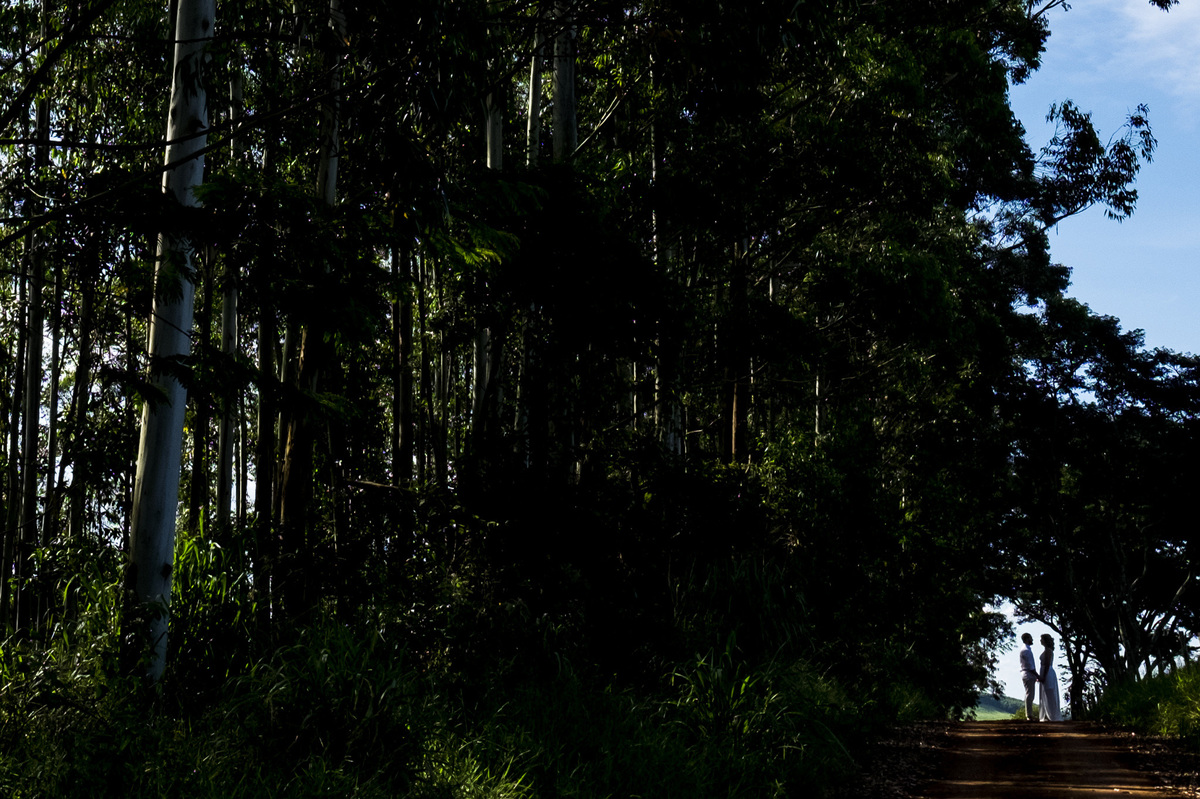 ensaio, book de casal, ipeuna, fotografo de casamento, fotografando na natureza, campo, ensaio externo, ensaio de casal,