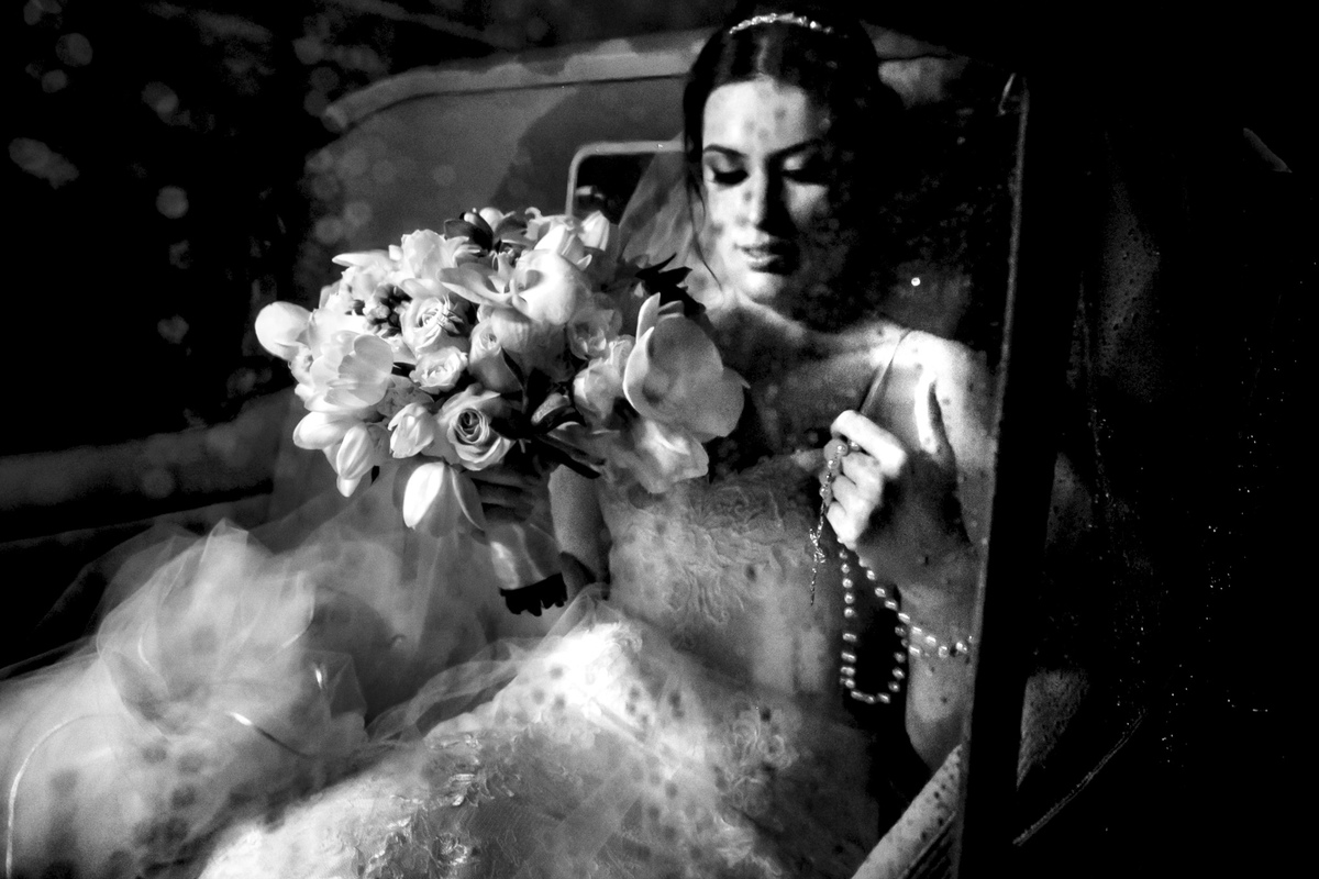 carro da noiva ford 29 na cidade de são caetano do sul em frente a igreja matriz da sagrada familia