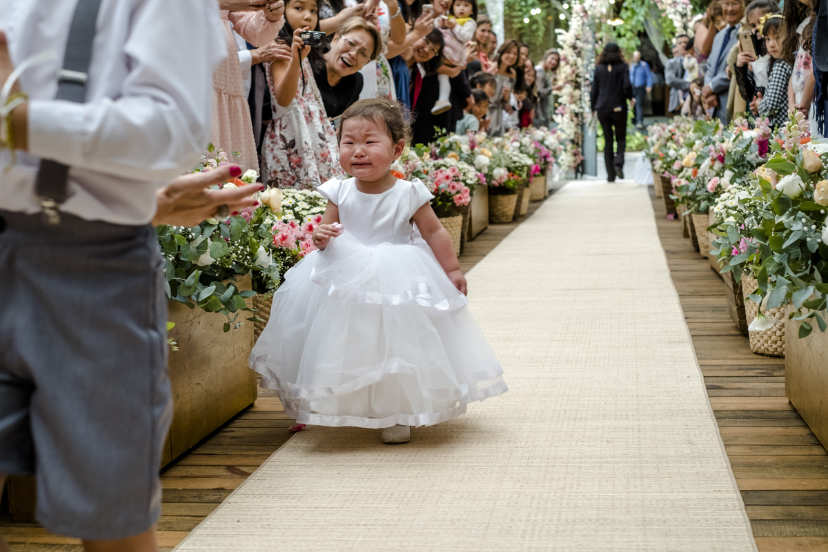 daminha de honra cborona que foi o sho do casamento que fotografamos no  em mogi das cruzes sp, que fica perto de so paulo sp