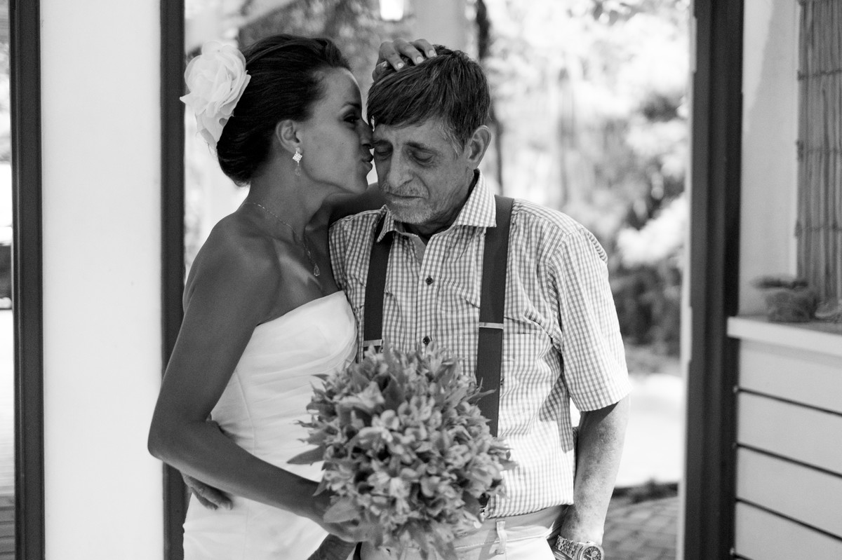 Paula e Chang, Sea Club, Ilhabela, Fotografia de casamento, Wedding, emoção, noiva, noivo, casal, casados