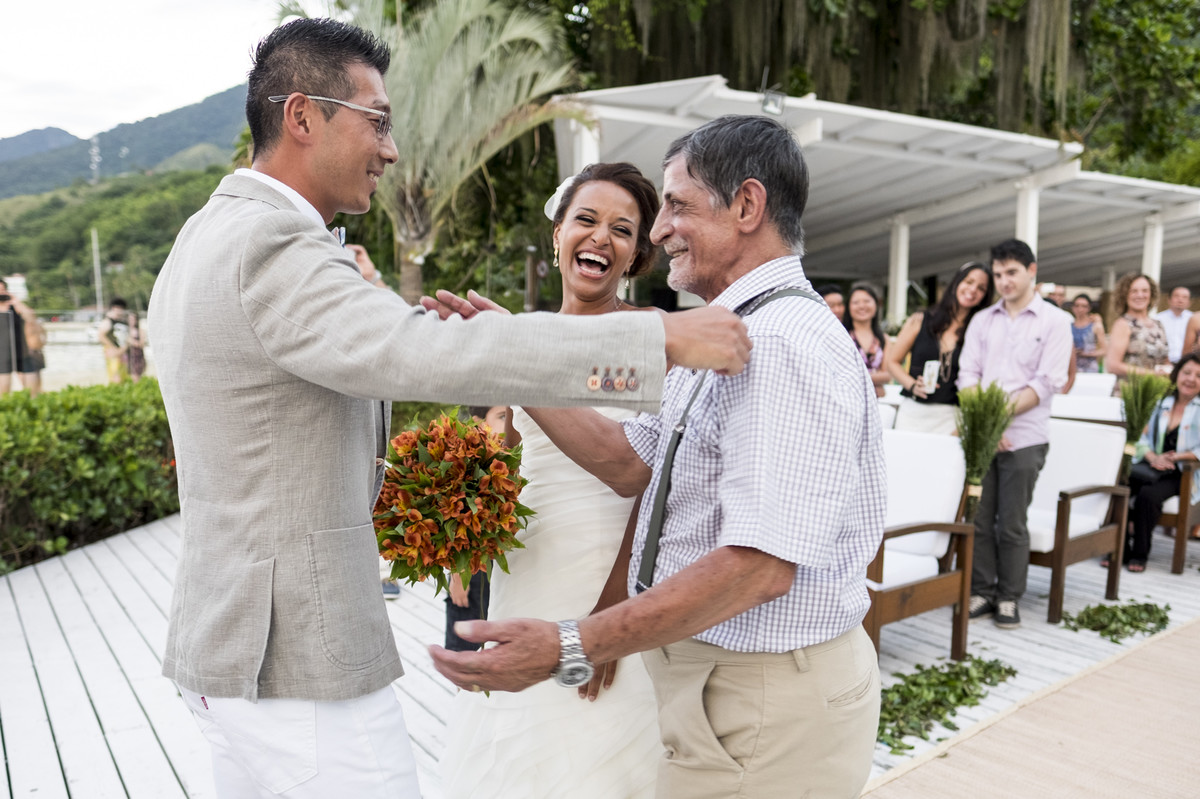 Paula e Chang, Sea Club, Ilhabela, Fotografia de casamento, Wedding, emoção, noiva, noivo, casal, casados