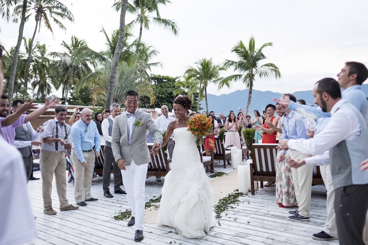 Paula e Chang, Sea Club, Ilhabela, Fotografia de casamento, Wedding, emoção, noiva, noivo, casal, casados