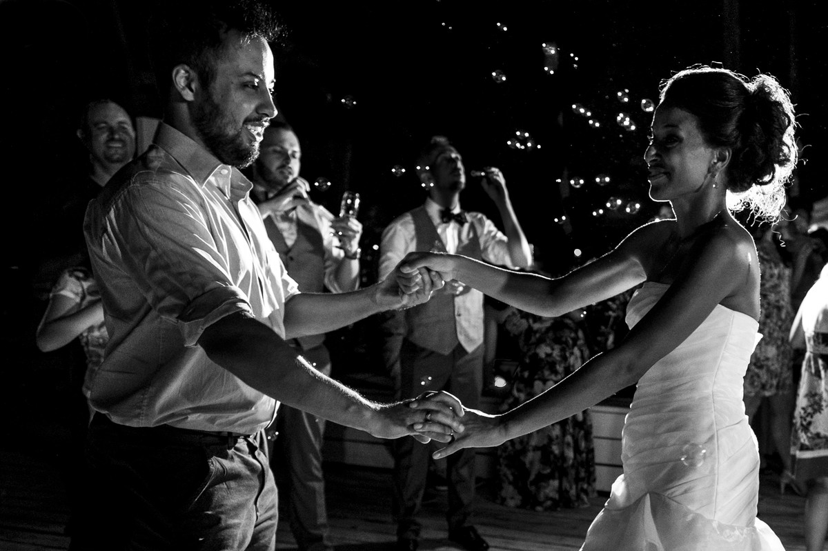 Paula e Chang, Sea Club, Ilhabela, Fotografia de casamento, Wedding, emoção, noiva, noivo, casal, casados