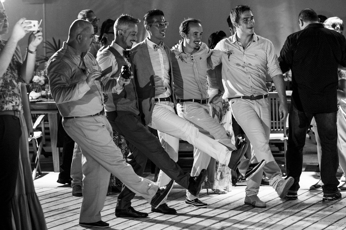 Paula e Chang, Sea Club, Ilhabela, Fotografia de casamento, Wedding, emoção, noiva, noivo, casal, casados