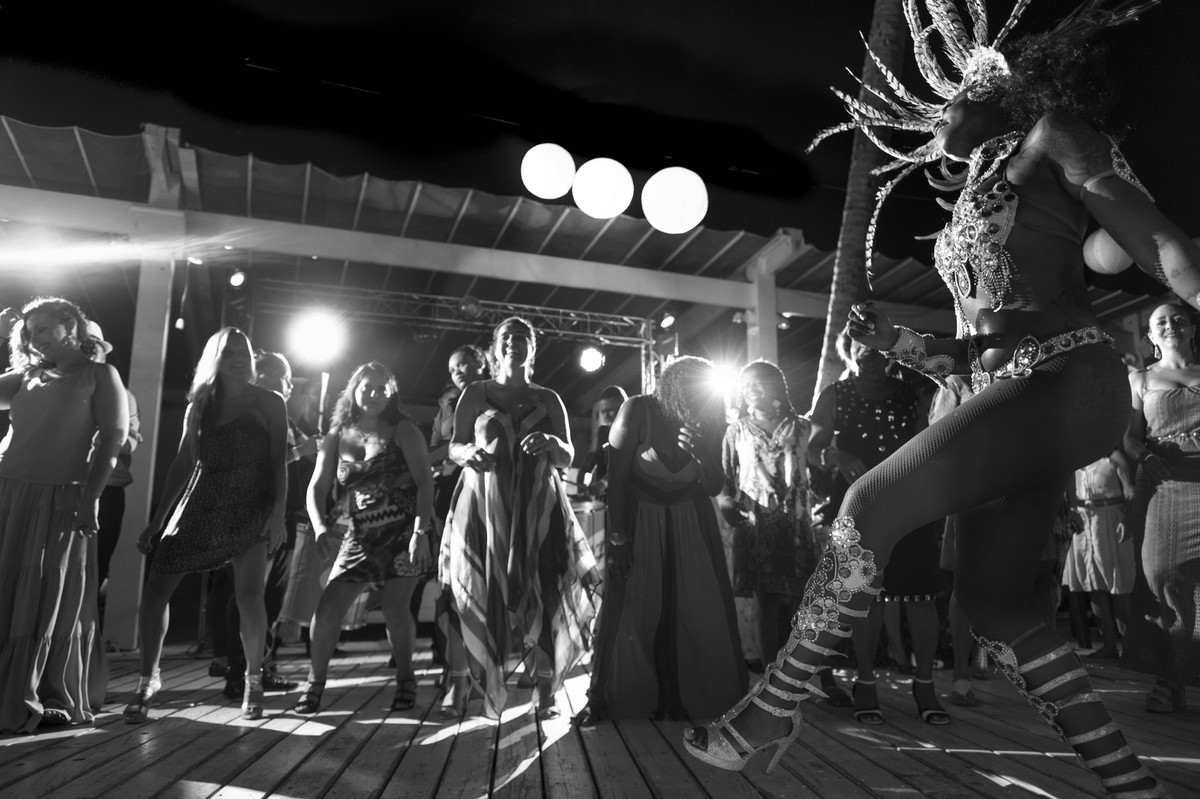 Paula e Chang, Sea Club, Ilhabela, Fotografia de casamento, Wedding, emoção, noiva, noivo, casal, casados