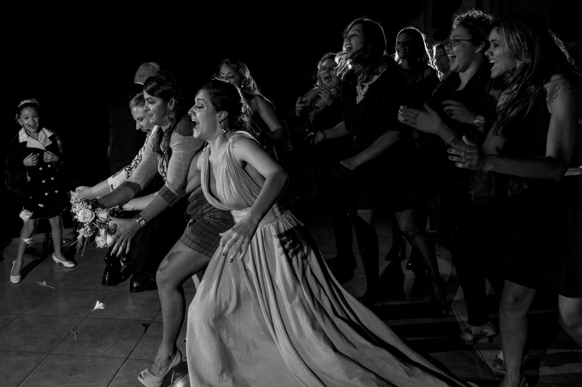 fotografo de casamento, mogi das cruzes, casados, casando, casamento no campo, thais e eduardo, andre martins, wedding, casarão la Villa, São Paulo, book de casal,