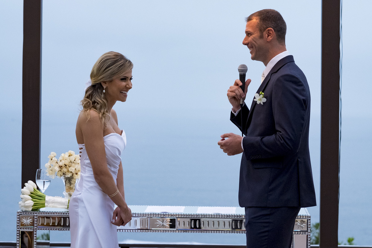 Votos dele foram felizes