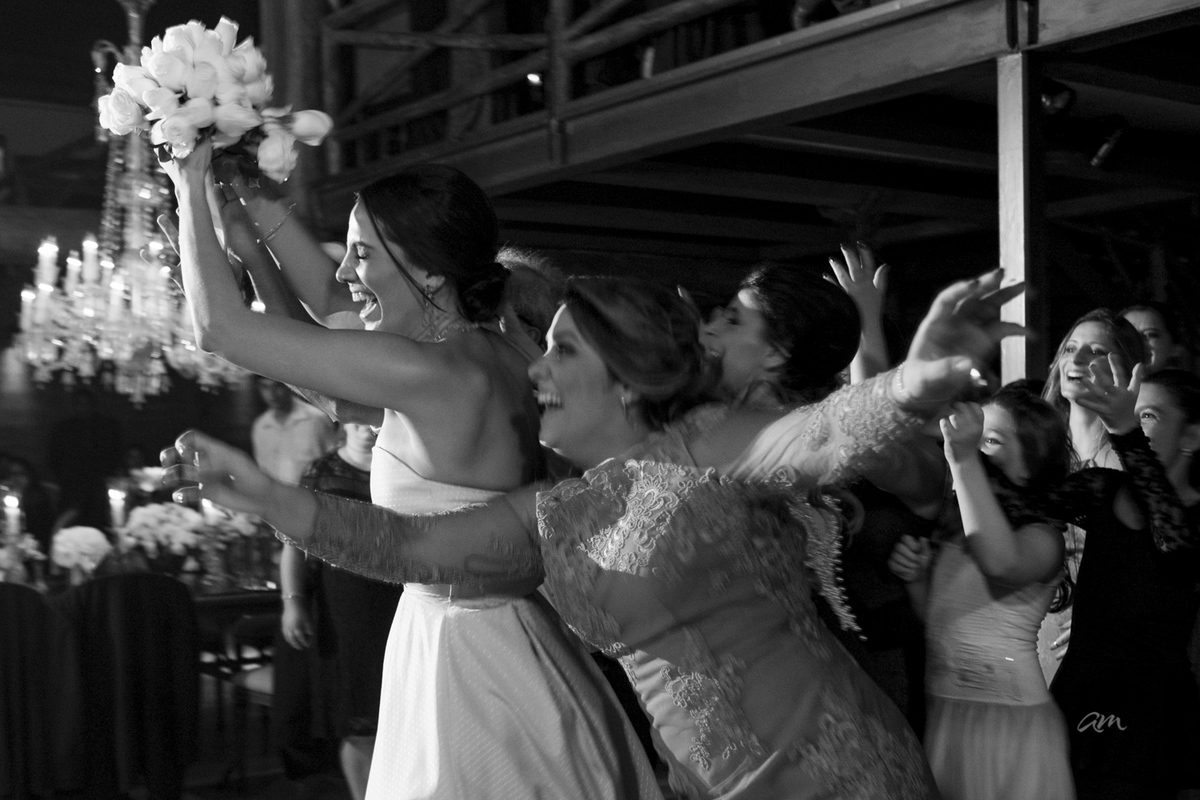 Fotografia, foto, fotografia de casamento, casamento, casal, casados, noivos, catherine, ailton, andré martins, vera martins, ana cariane, fabio nomura, nazih, alara, ana rosa, bless assessoria, espaço gardens, casamento noite, casamento cid