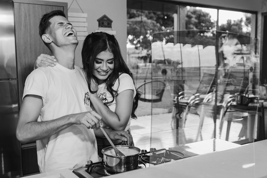 ENSAIO PRE CASAMENTO REALIZADO NA CHACARA RECANTO DAS PEDRAS EM AGUA BOA PARANA E FOTOGRAFADO POR LUCAS DREHER