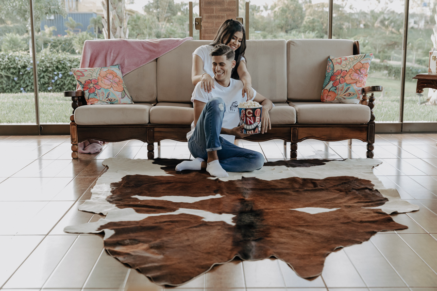 ENSAIO PRE CASAMENTO REALIZADO NA CHACARA RECANTO DAS PEDRAS EM AGUA BOA PARANA E FOTOGRAFADO POR LUCAS DREHER
