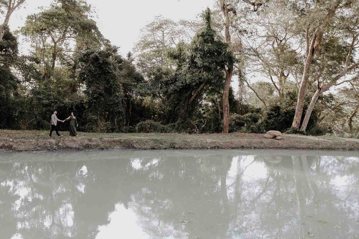 ENSAIO PRE WEDDING REALIZADO NO MORRO DO GAVIAO EM RIBEIRAO CLARO PARANA E FOTOGRAFADO POR LUCAS DREHER E ALINE DREHER