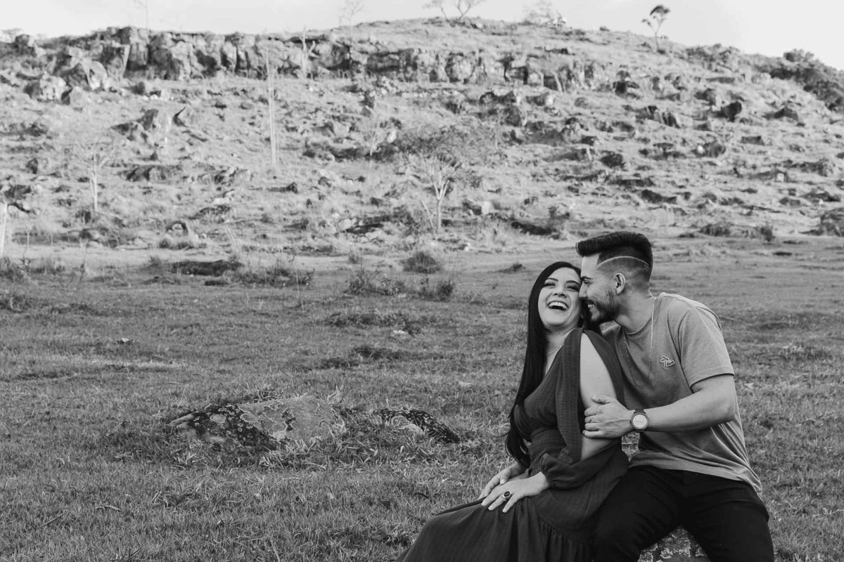 ENSAIO PRE WEDDING REALIZADO NO MORRO DO GAVIAO EM RIBEIRAO CLARO PARANA E FOTOGRAFADO POR LUCAS DREHER E ALINE DREHER