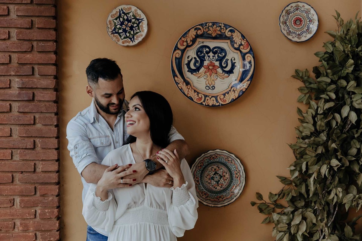 ENSAIO PRE CASAMENTO REALIZADO NO RANCHO OLHO DAGUA EM PRESIDENTE CASTELO BRANCO NO PARANA E FOTOGRAFADO POR LUCAS DREHER