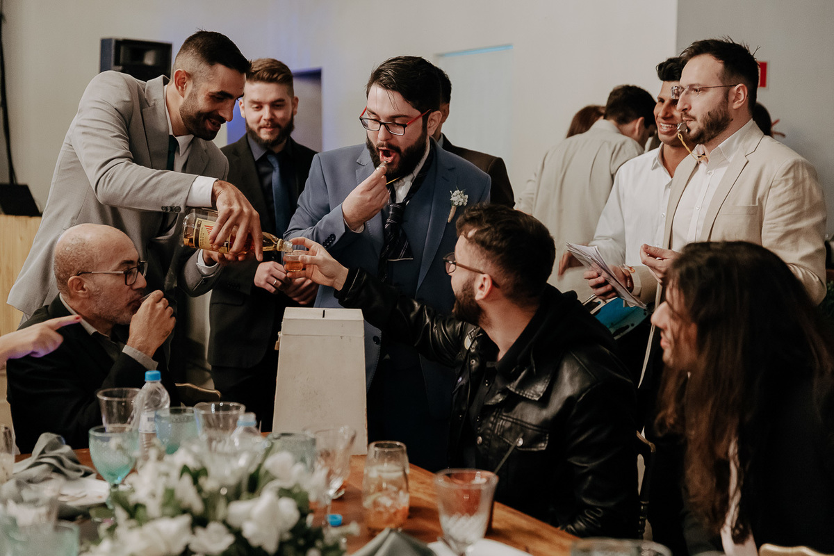 RECEPCAO DE CASAMENTO REALIZADO NO MANANCIAL EVENTOS VALE AZUL EM SARANDI NO PARANA E FOTOGRAFADO POR LUCAS DREHER E ALINE DREHER
