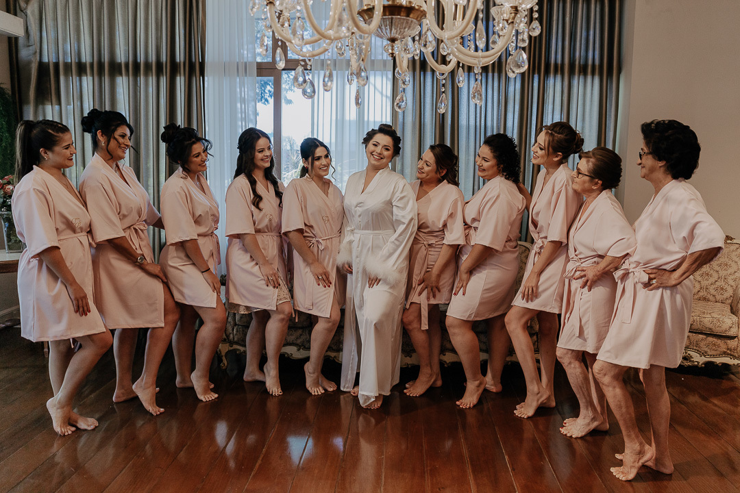 MAKING OF DA NOIVA REALIZADO NO SALAO DE BELEZA TATIANA PONTARA EM MARINGA NO PARANA E FOTOGRAFADO POR ALINE DREHER