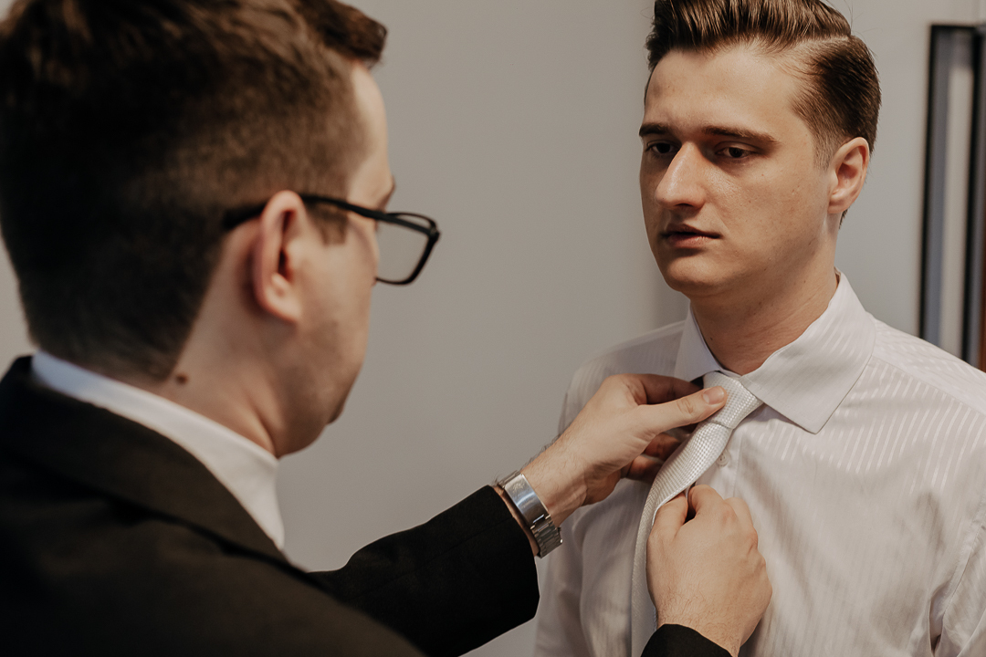 MAKING OF DO NOIVO REALIZADO NA BARBEARIA GUSTAVO LOPES EM MARINGA PARANA E FOTOGRAFADO POR LUCASDREHER