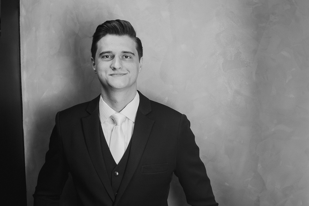 MAKING OF DO NOIVO REALIZADO NA BARBEARIA GUSTAVO LOPES EM MARINGA PARANA E FOTOGRAFADO POR LUCASDREHER