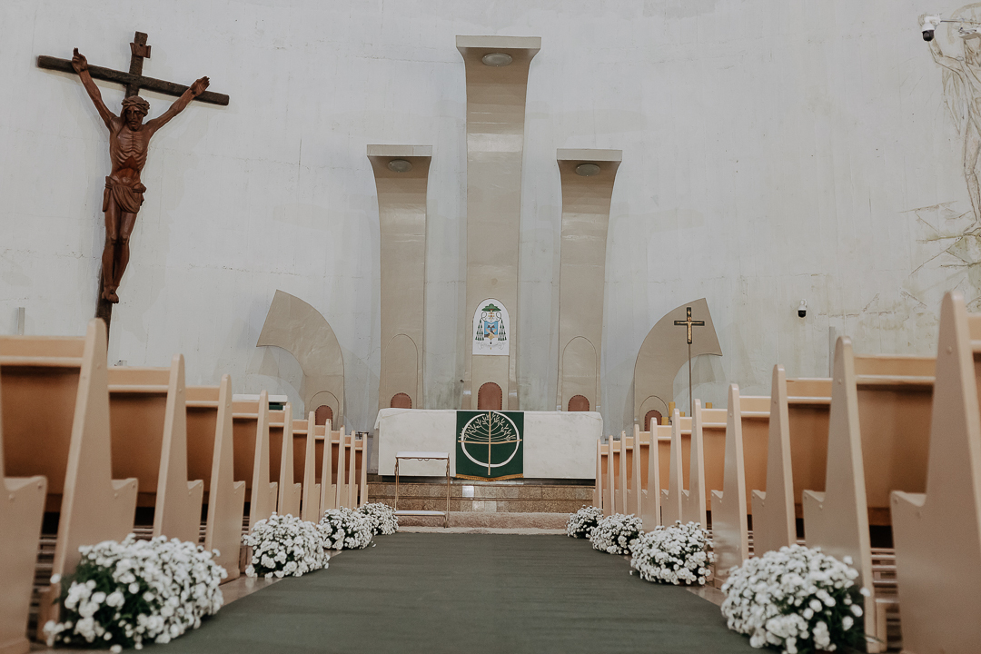 CERIMÔNIA DE CASAMENTO CATÓLICA REALIZADA NA CATEDRAL NOSSA SENHORA DA GLORIA DE MARINGA NO PARANA E FOTOGRAFADO POR LUCAS DREHER E ALINE DREHER