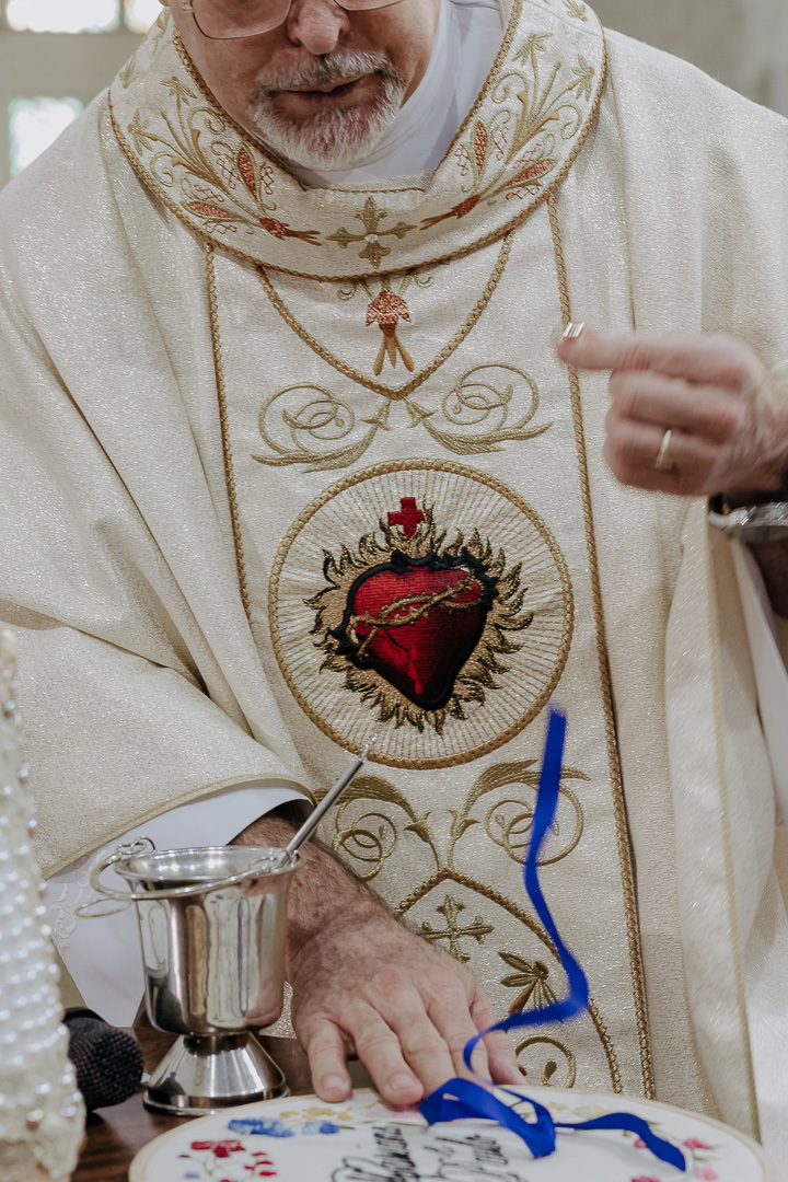 CERIMÔNIA DE CASAMENTO CATÓLICA REALIZADA NA CATEDRAL NOSSA SENHORA DA GLORIA DE MARINGA NO PARANA E FOTOGRAFADO POR LUCAS DREHER E ALINE DREHER